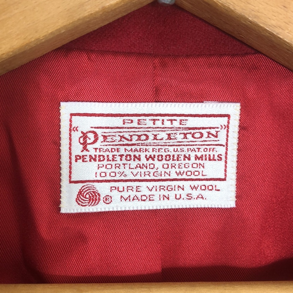 Pendleton Red Wool Jacket Blazer Like New - image 2